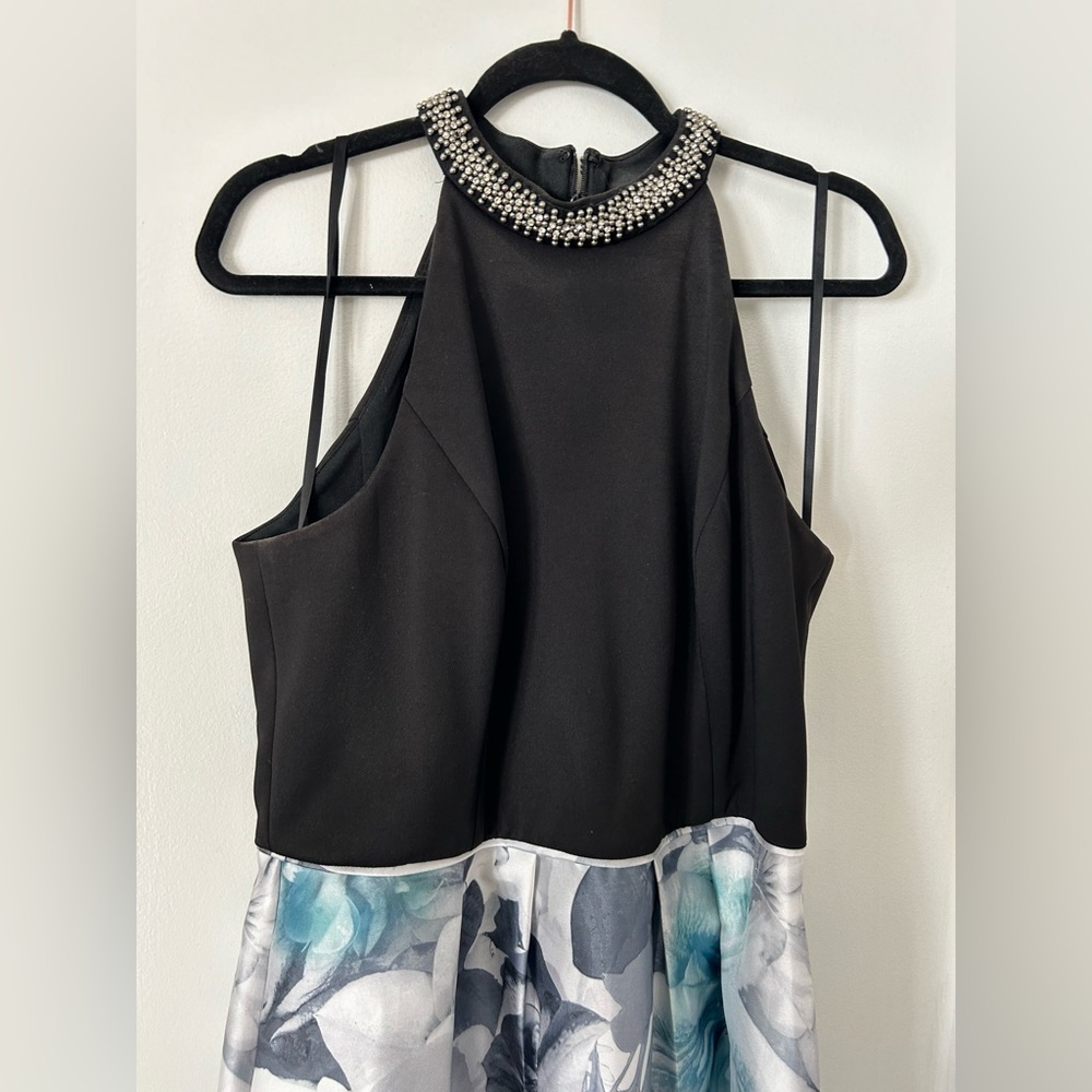 Perfect wedding guest dress or mother of the bride/groom dress!!